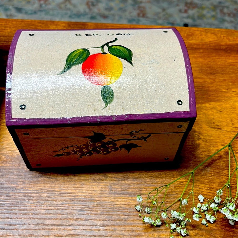 Jewelry box from DR. new earrings inside